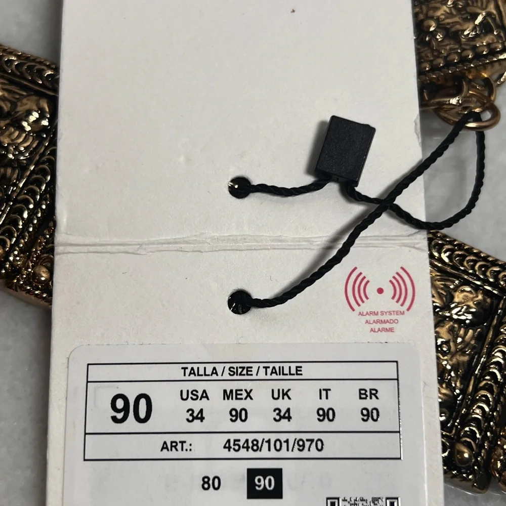 Zara NWT engraved piece link belt 4548/101 L/XL